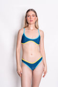 Lara tricolor